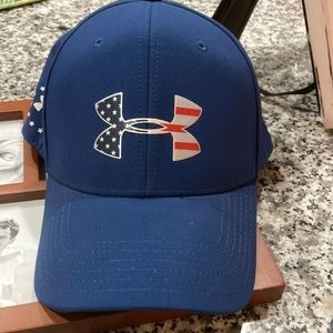 Under Armour Fitted Flag Hat, Size M/L